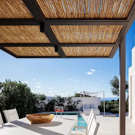 Venetiko Villa *