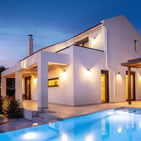 Venetiko - Refined Minimalist With Sunset Bliss By Etouri Vila Chania (Crete)