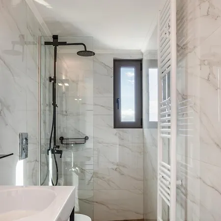 别墅 Venetiko - Refined Minimalist With Sunset Bliss By Etouri *