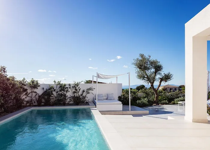 Venetiko - Refined Minimalist With Sunset Bliss By Etouri Ханья