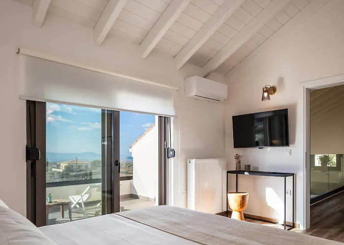 Вилла Venetiko - Refined Minimalist With Sunset Bliss By Etouri Ханья