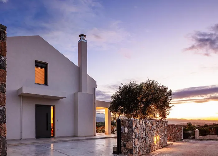 Venetiko - Refined Minimalist With Sunset Bliss By Etouri Вилла Ханья