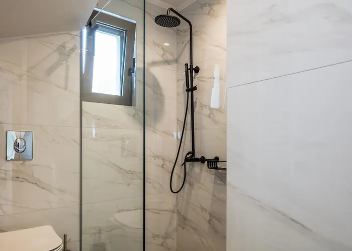 Venetiko - Refined Minimalist With Sunset Bliss By Etouri Вилла