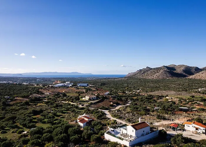 Venetiko - Refined Minimalist With Sunset Bliss By Etouri Ханья