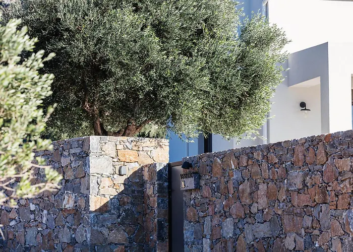 Venetiko - Refined Minimalist With Sunset Bliss By Etouri Вилла *