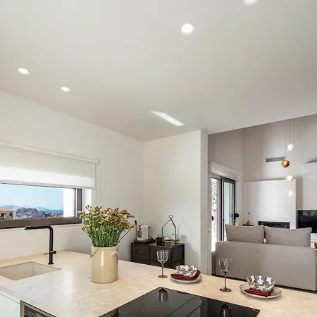 Venetiko - Refined Minimalist With Sunset Bliss By Etouri *