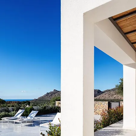 Venetiko - Refined Minimalist With Sunset Bliss By Etouri Villa