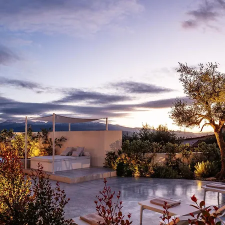 Villa Venetiko - Refined Minimalist With Sunset Bliss By Etouri